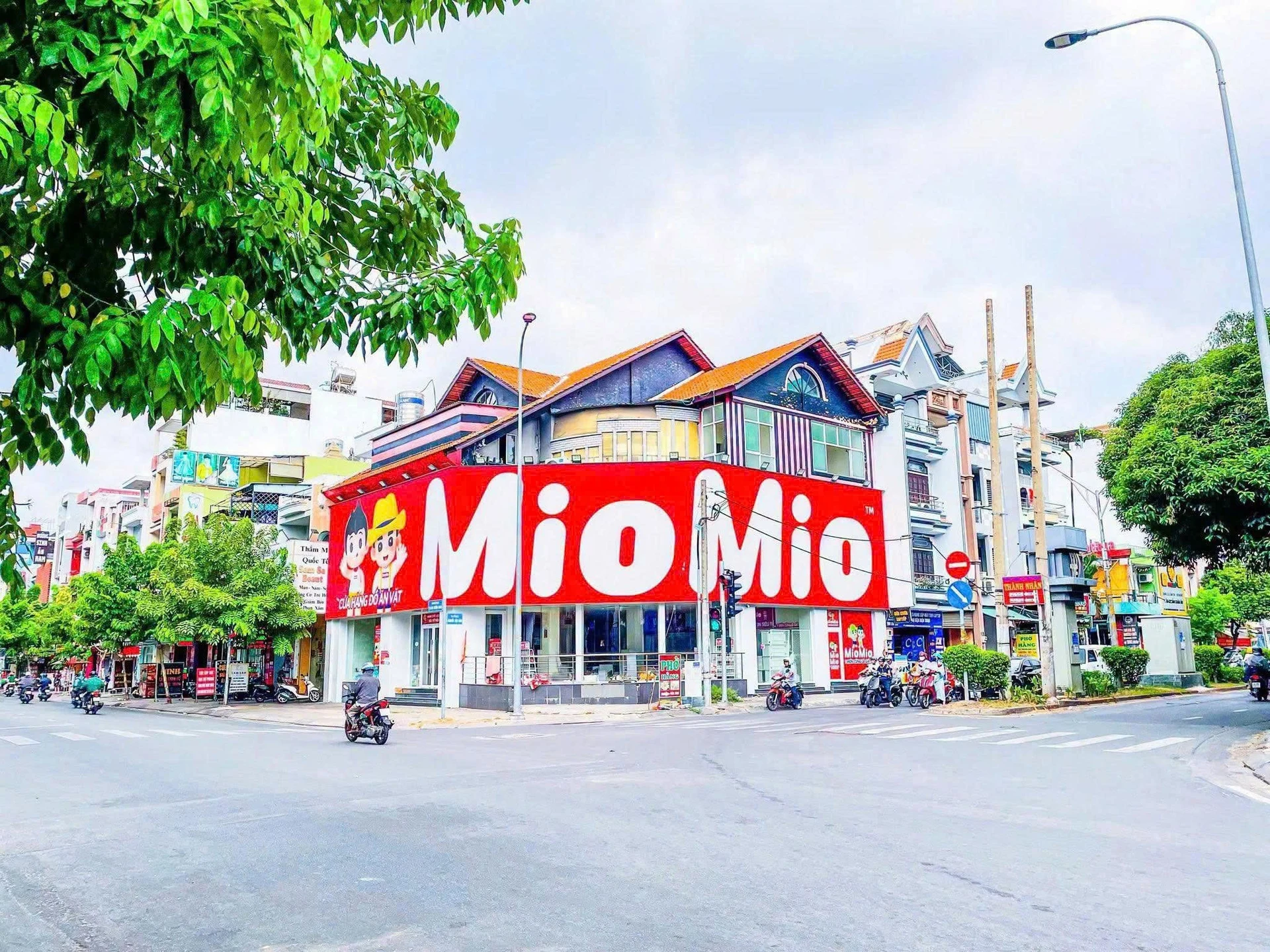 Bán nhà góc 2 mặt tiền Tân Sơn Nhì 272m² giá 200 tỷ - Ảnh 1