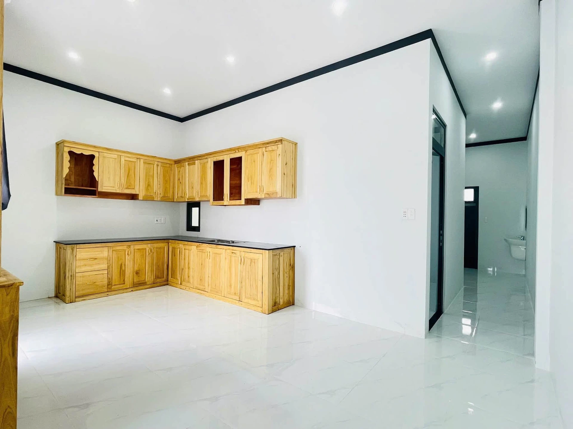 Bán nhà liền kề Hoà Khánh 112m², 2 PN, 1,28 tỷ - Ảnh 1