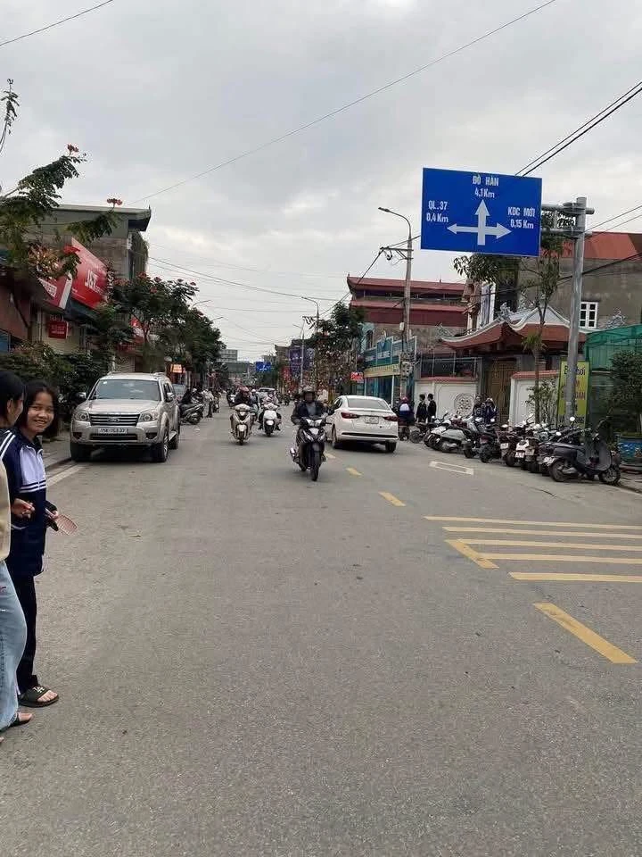 Bán nhà 2 tầng 81m2 thị trấn Nam Sách 4 tỷ 6 - Ảnh thu nhỏ 3
