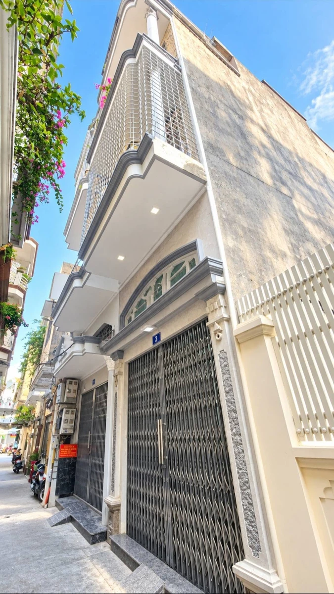 Bán nhà Lê Lợi 45m2 4 tầng, 4 PN, hơn 4 tỷ - Ảnh 1