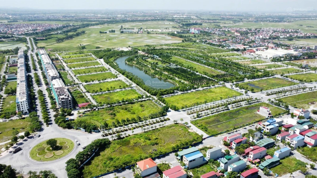 Chính chủ gửi bán đất tại Vườn Sen, giá cần ra nhanh 4,2 tỷ, sổ hồng cầm tay, LH 0326 569 *** - Ảnh thu nhỏ 3