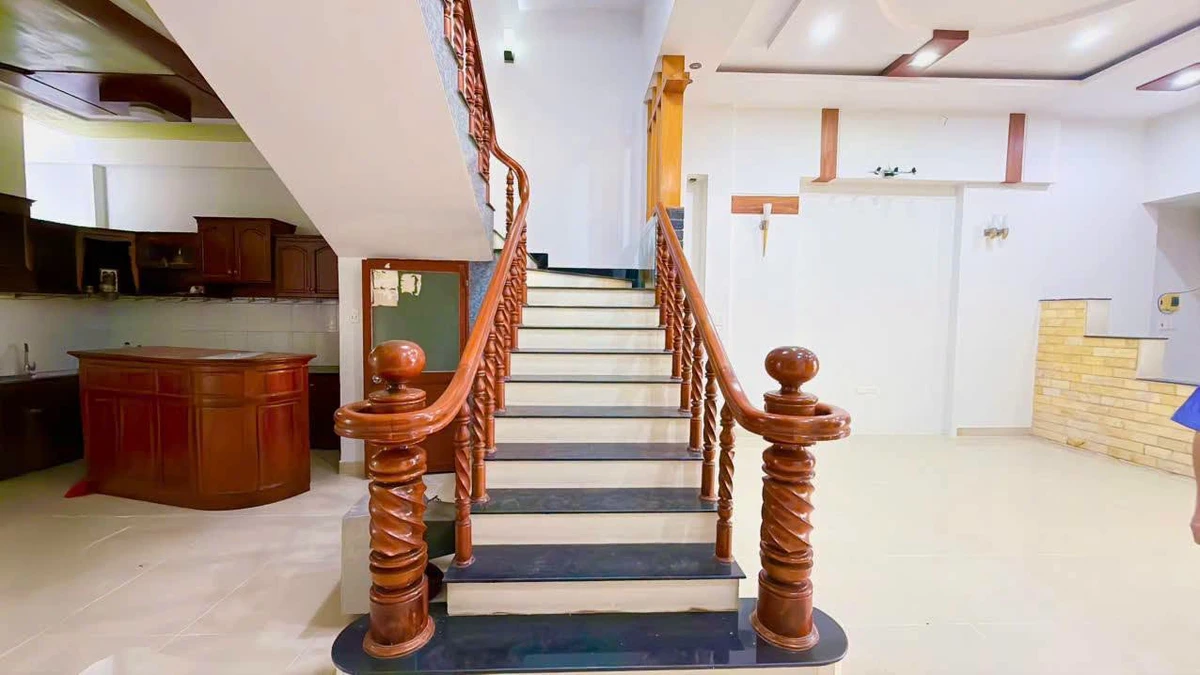 Bán nhà 1 lầu 1 trệt 192m2 Lý Văn Sâm, Tam Hiệp - Ảnh thu nhỏ 4