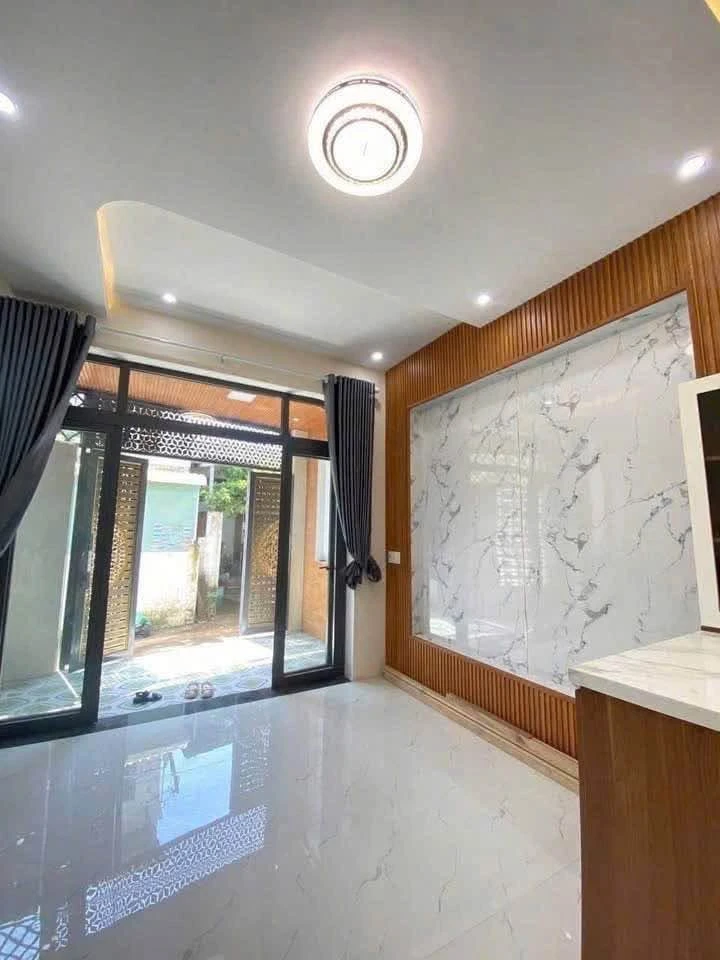 Bán nhà phố 60m² 3 phòng ngủ Nhà Bè 2,59 tỷ - Ảnh 1