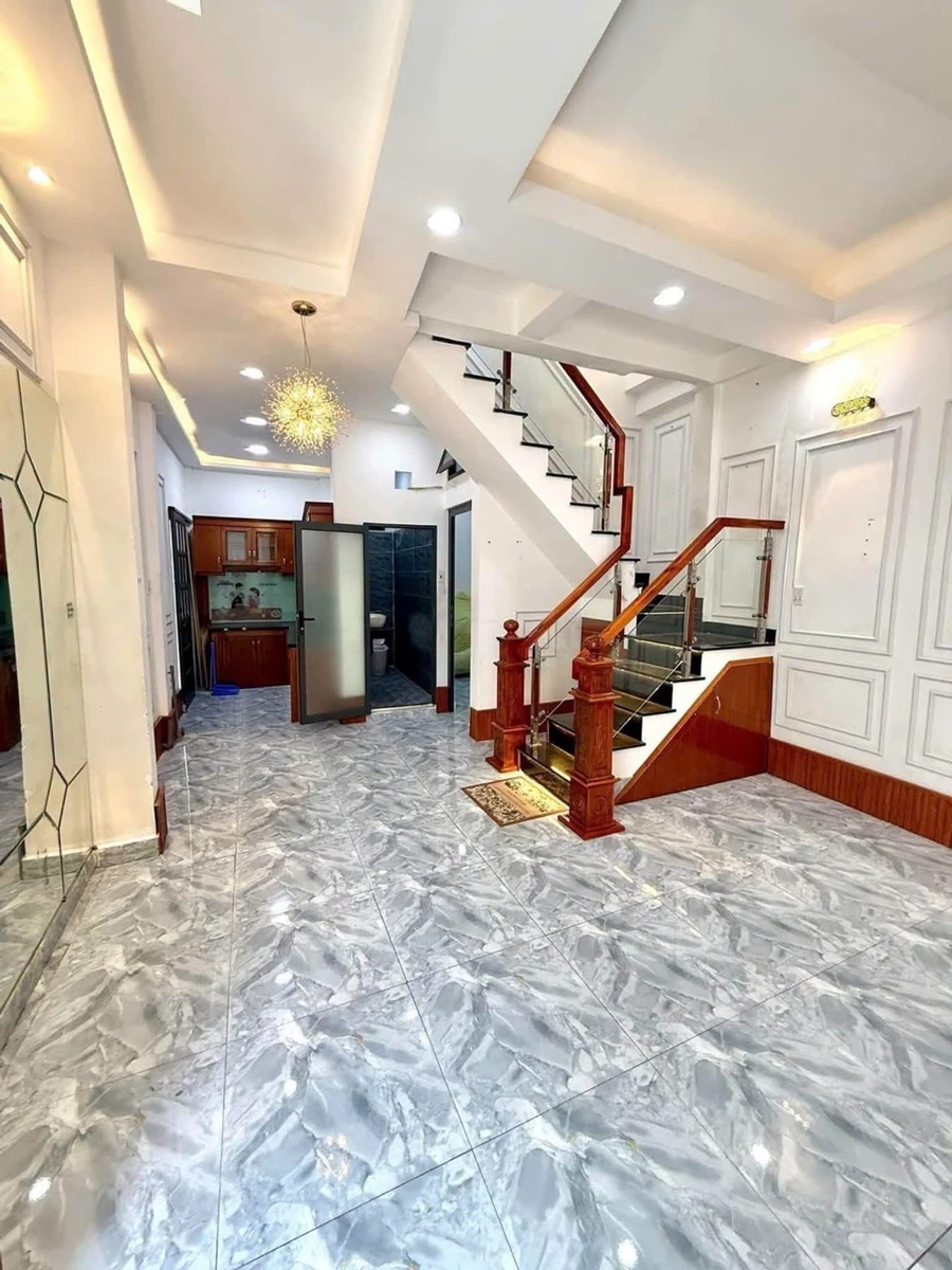 Bán nhà 2 tầng 45m² 3PN Quận 8, sơ hồng riêng - Ảnh thu nhỏ 2
