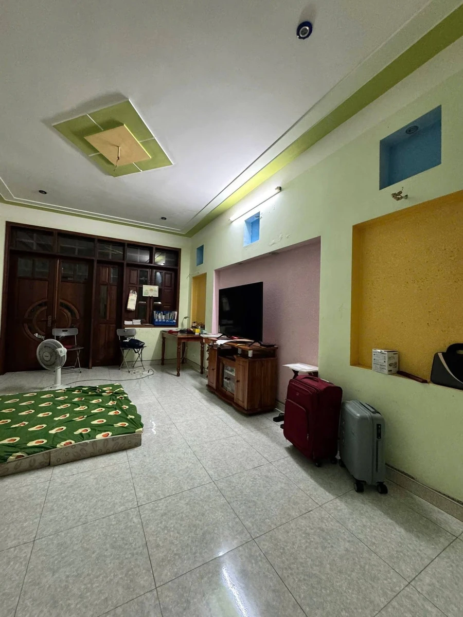 Bán nhà mặt tiền 2 tầng 80m2 Quy Nhơn 5 tỷ 300 triệu - Ảnh thu nhỏ 2