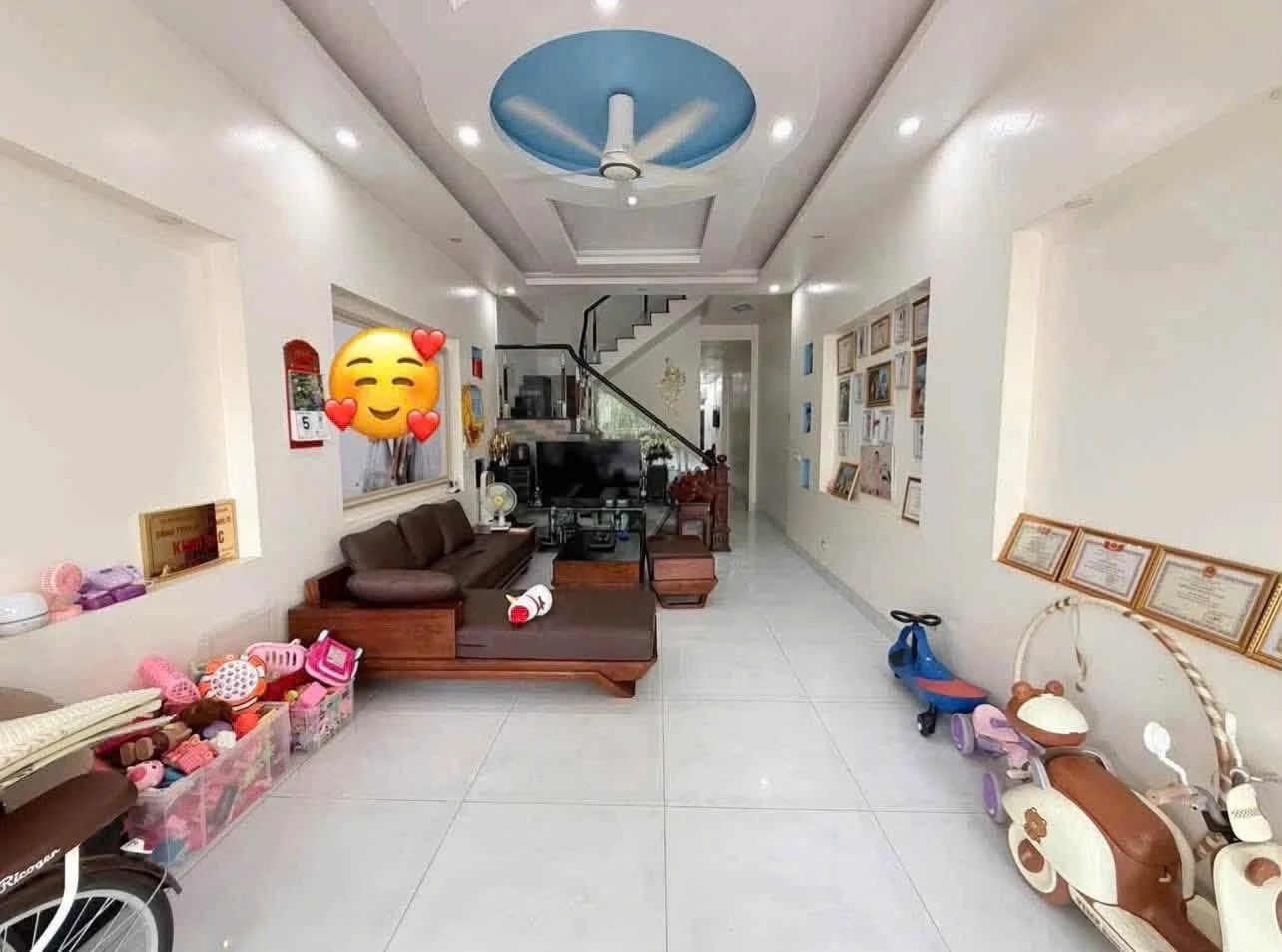 Bán nhà 2 tầng 75m2 full nội thất Cốc Lếu - Ảnh 1