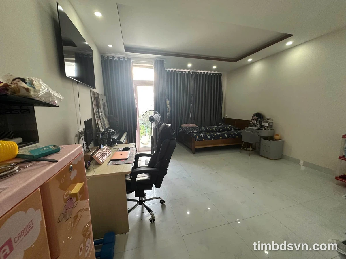 Bán nhà 4PN, 100m², Nha Trang, giá 9,8 tỷ - Ảnh thu nhỏ 2