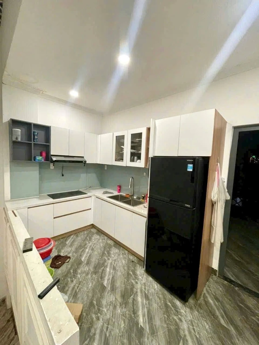 Cho thuê nhà 2 lầu 4 phòng ngủ 80m2 Dĩ An Bình Dương - Ảnh thu nhỏ 3