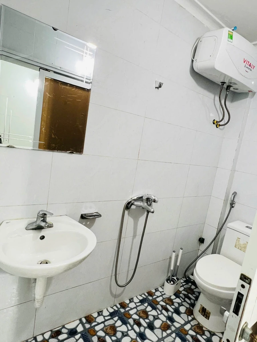 Bán nhà 2 tầng 30m mặt ngõ Hồ Sen, Quận 12 - 1.7 tỷ - Ảnh thu nhỏ 5