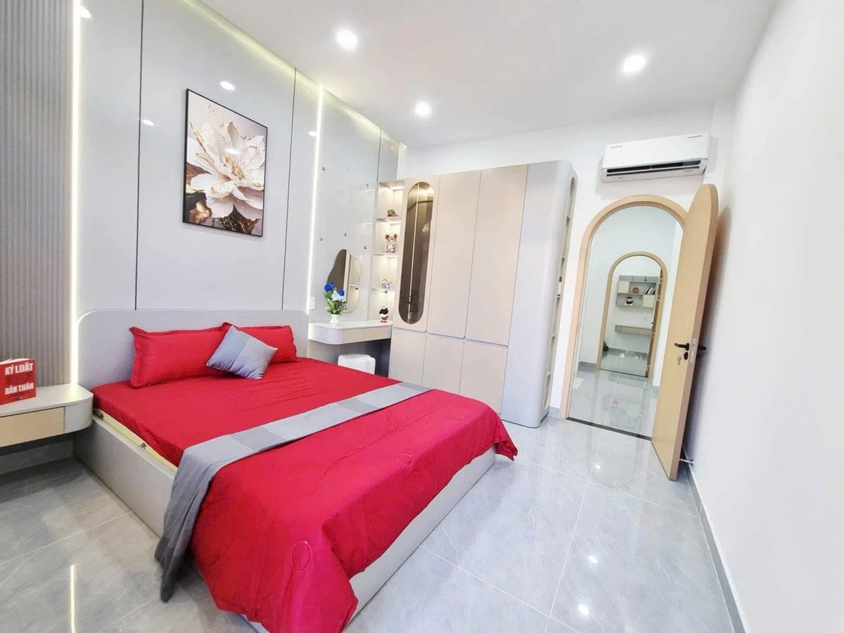 Bán nhà 3 tầng 40m2 gần 5 tỷ Quận 12 - Ảnh thu nhỏ 4
