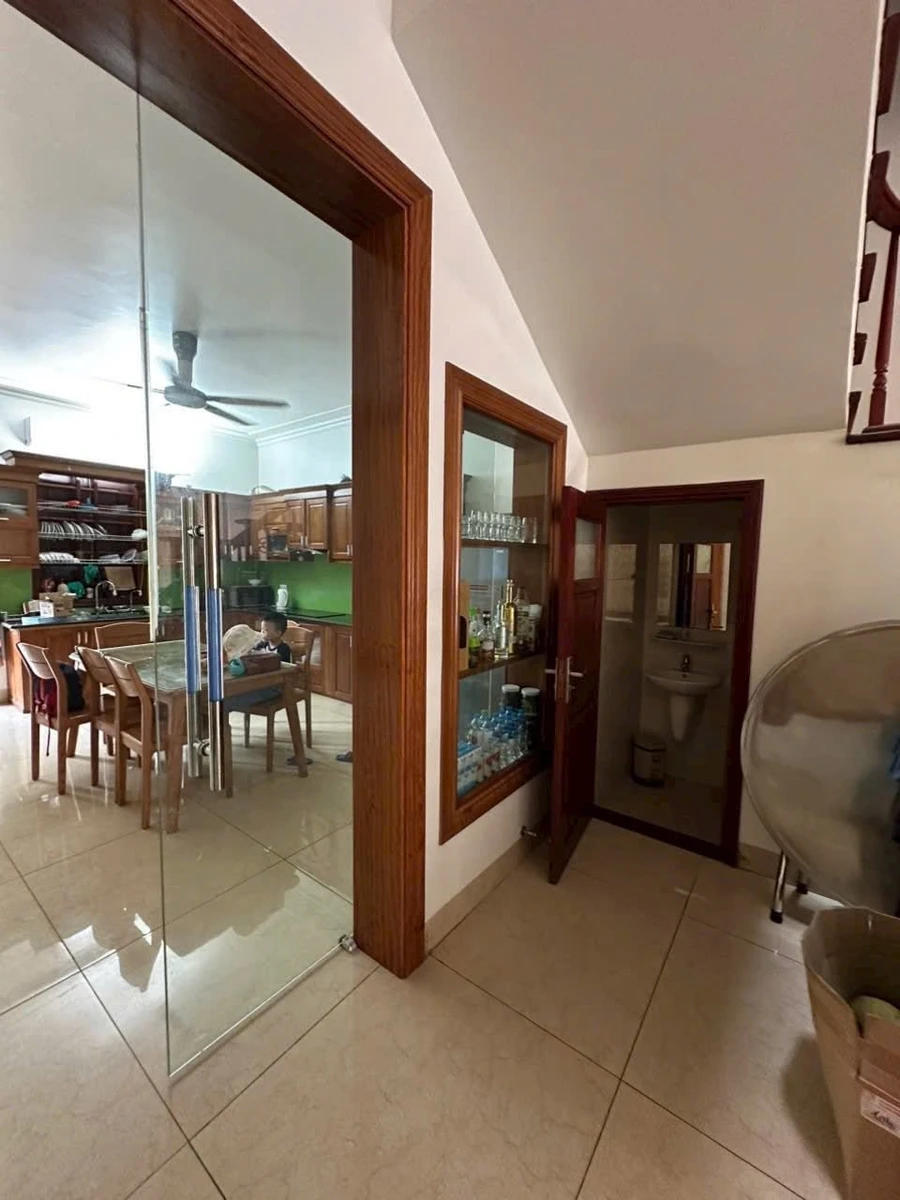 Bán nhà mặt phố 4 tầng, 4PN, 67.5m2, Hải Dương - Ảnh thu nhỏ 2