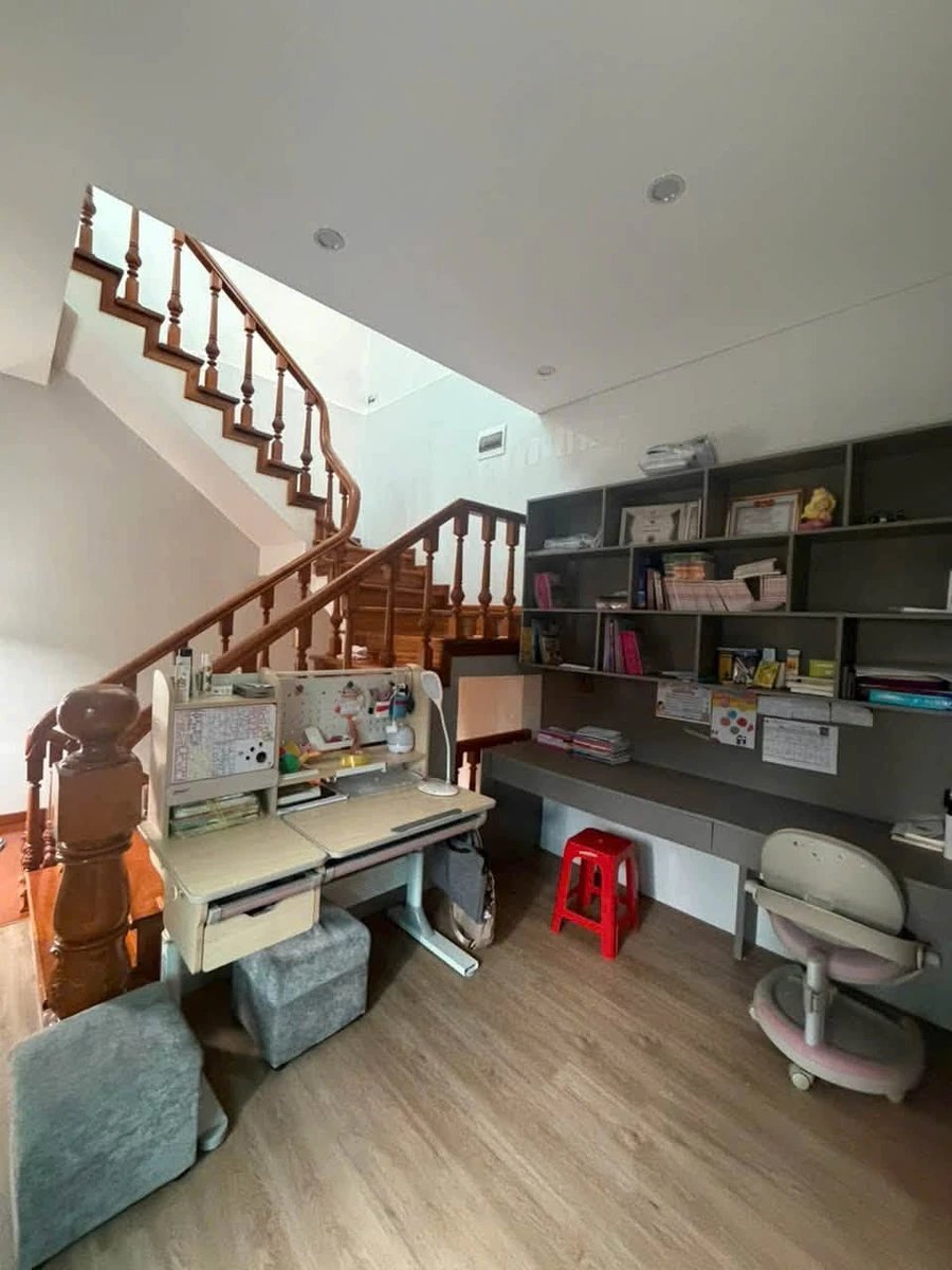 Bán nhà 3 tầng mới xây 98.9m² Ngô Đức Kế 5.5 tỷ - Ảnh thu nhỏ 2