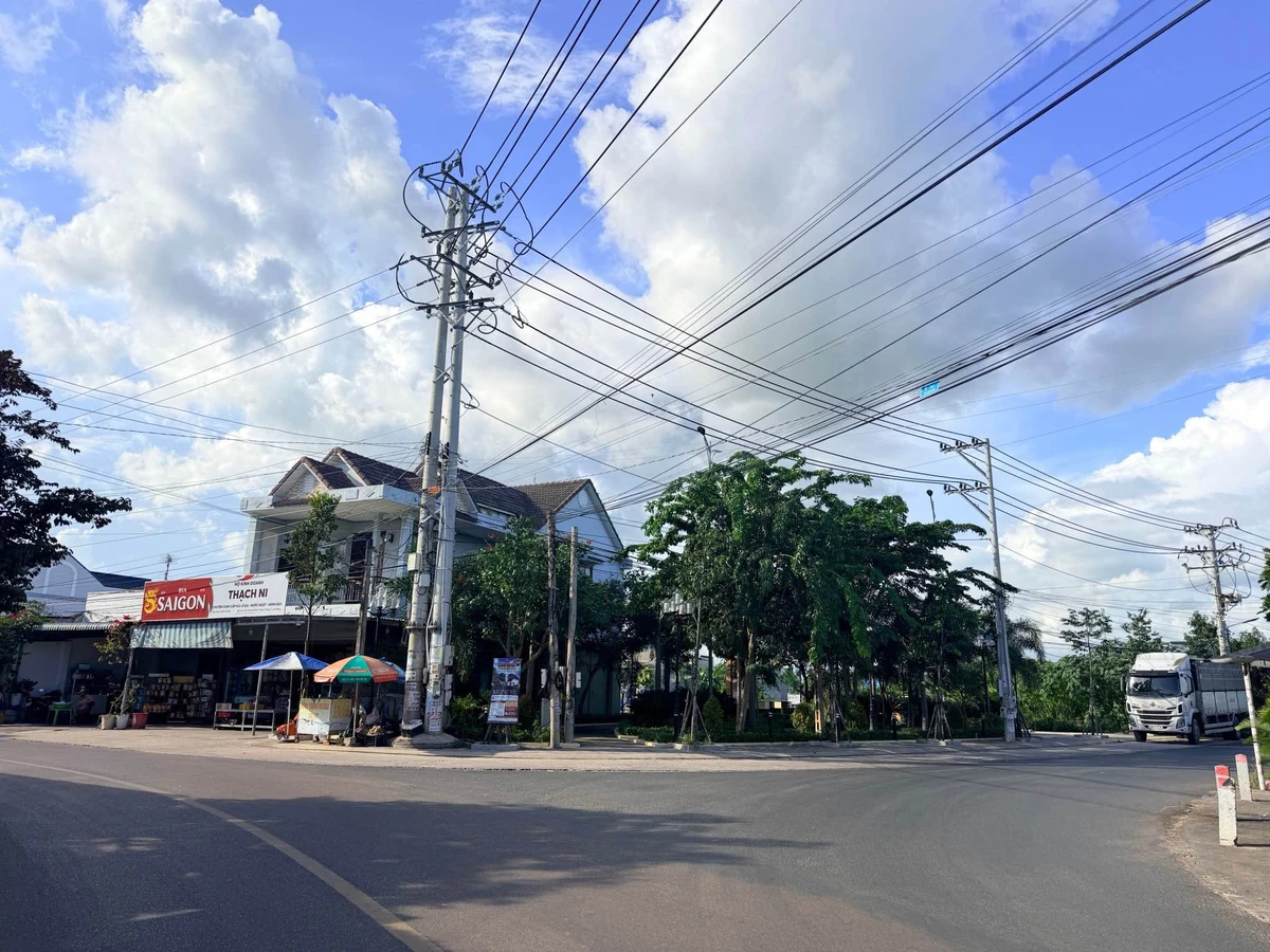 Bán lô đất mặt tiền Kim Bình 119m2, Bình Thuận - Ảnh thu nhỏ 2