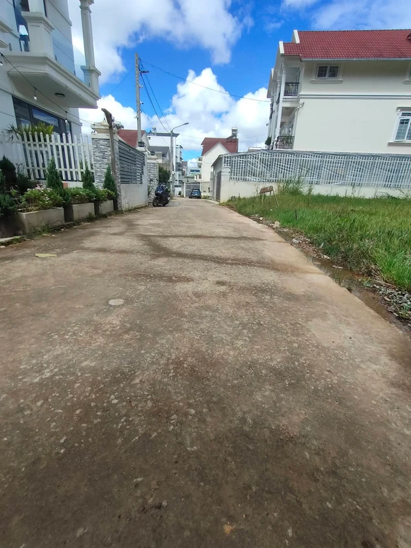 Bán đất sổ xây dựng Phan Chu Trinh Đà Lạt 74m² 3,8 tỷ