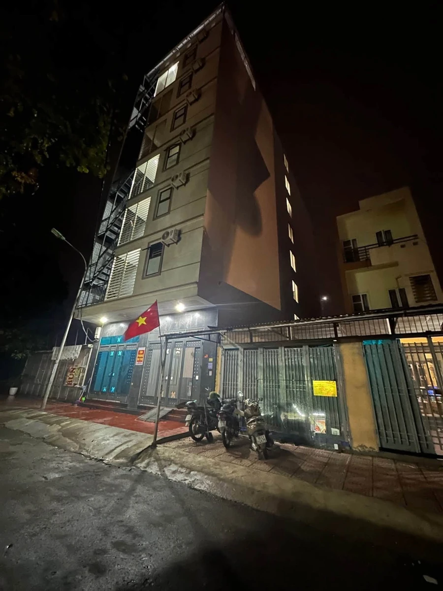 Bán toà CHDV 7 tầng 200m² Hoà Lạc Hà Nội 28,6 tỷ - Ảnh thu nhỏ 2