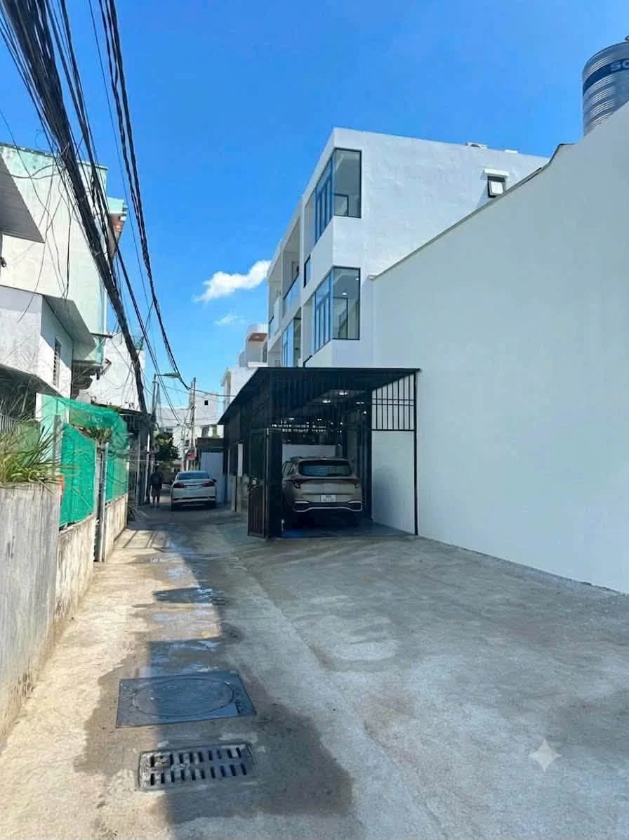 Bán nhà 3 tầng 71.4m2 Lương Định Của Nha Trang 4.75 tỷ - Ảnh 1