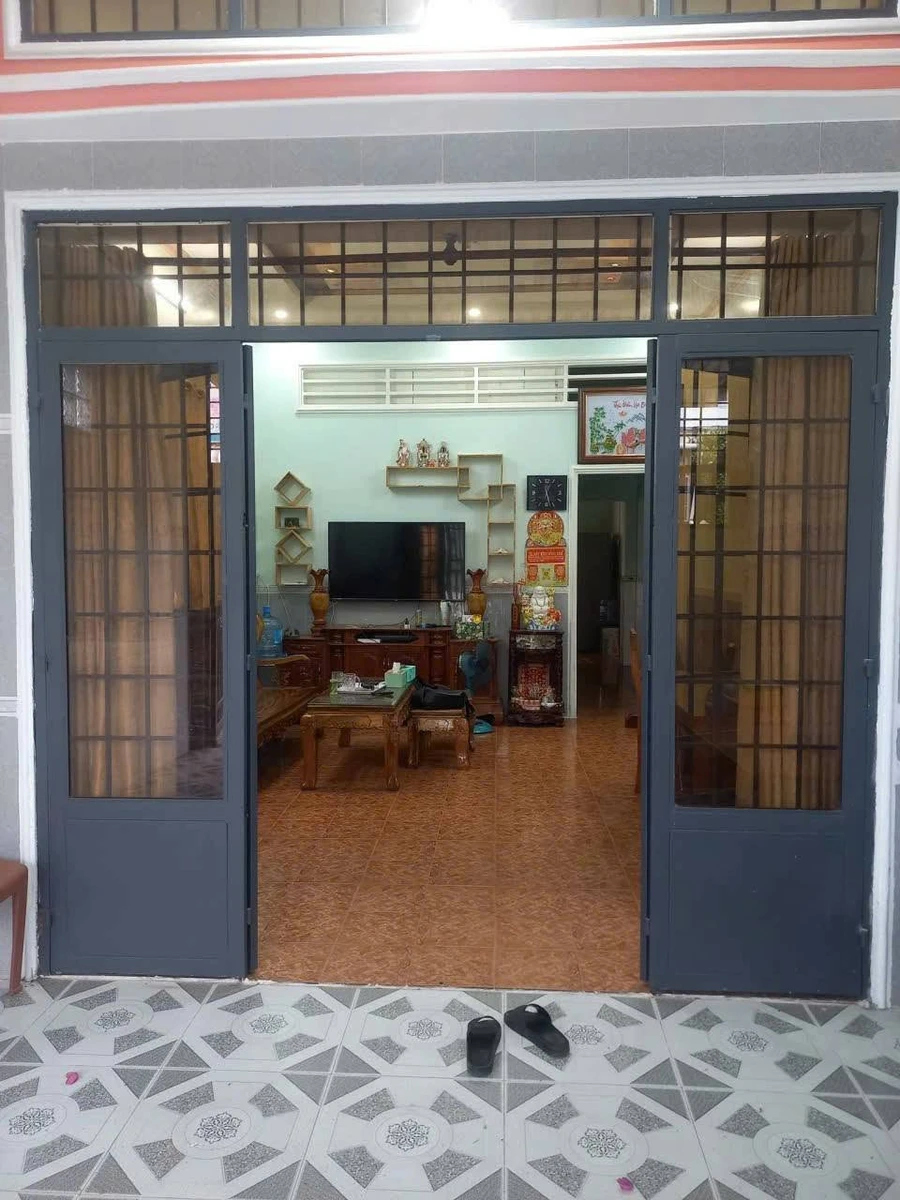 Cho thuê nhà mặt tiền Chu Văn An, Rạch Giá 87m², 3PN, 5tr/tháng - Ảnh thu nhỏ 4