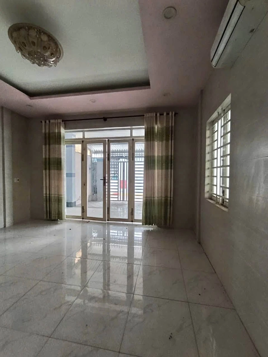 Cho thuê nhà 200m² Phường 7 Quận 5, 4.5 triệu/tháng - Ảnh thu nhỏ 3