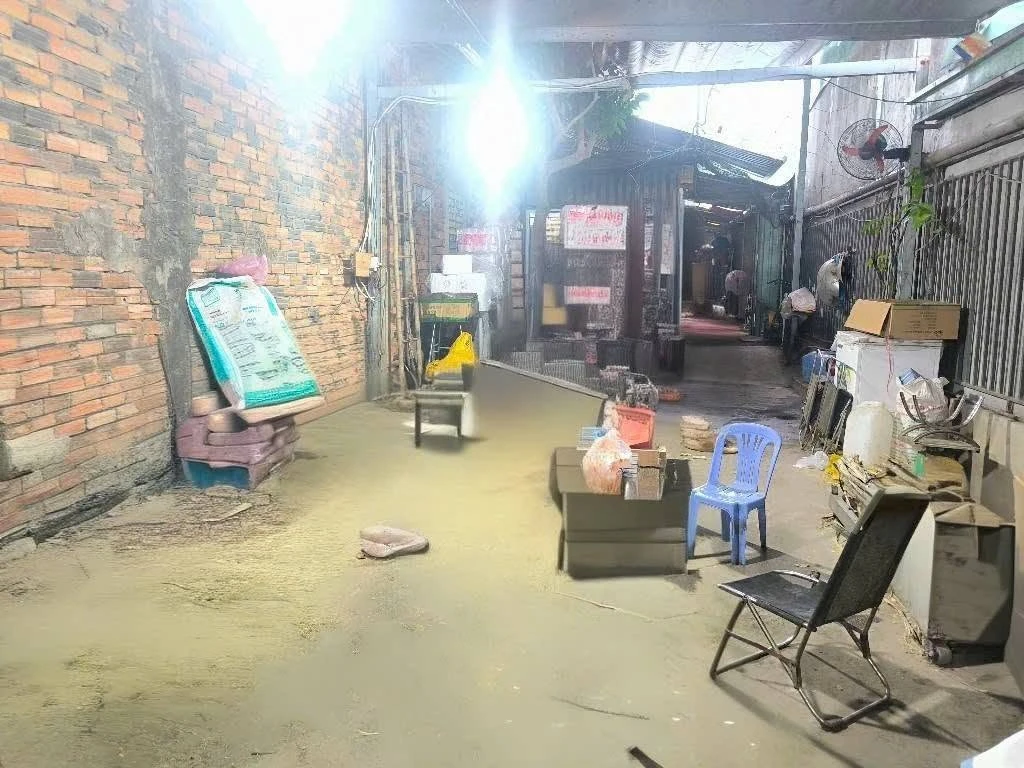 Bán nhà mặt tiền Phước Thiện Q.9, 148m2, 12.6 tỷ - Ảnh thu nhỏ 4