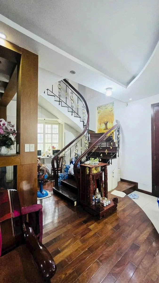 Bán nhà lô góc 4 tầng 50m2 đường 3 Tháng 2, Quận 10 - Ảnh thu nhỏ 5