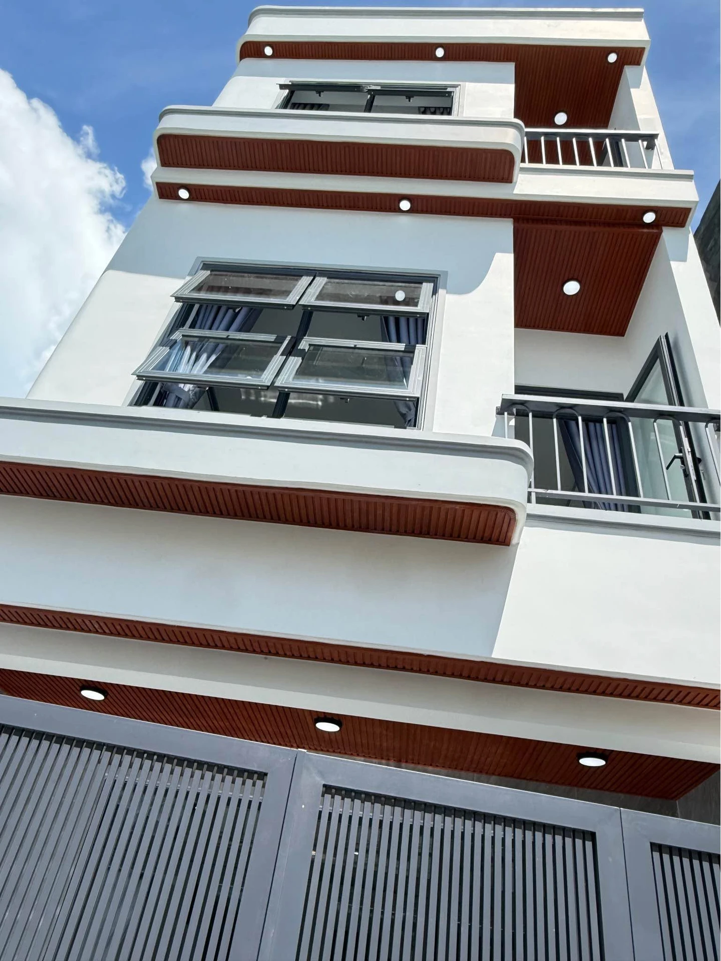 Bán nhà 3 phòng ngủ 54m2 Mạc Đĩnh Chi, Vũng Tàu 5.6 tỷ - Ảnh 1