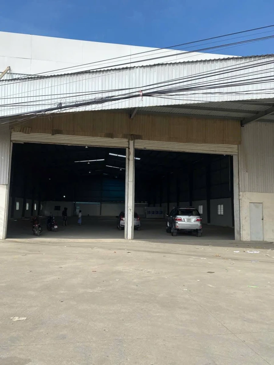 Cho thuê kho 1800m2 mặt tiền Tân Đức 80 triệu/tháng - Ảnh thu nhỏ 5