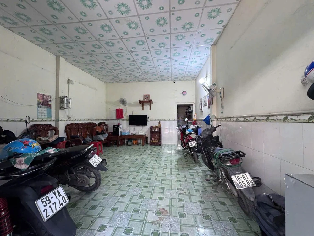 Bán nhà cấp 4 50m2 Hóc Môn, giá 2.2 tỷ - Ảnh thu nhỏ 3