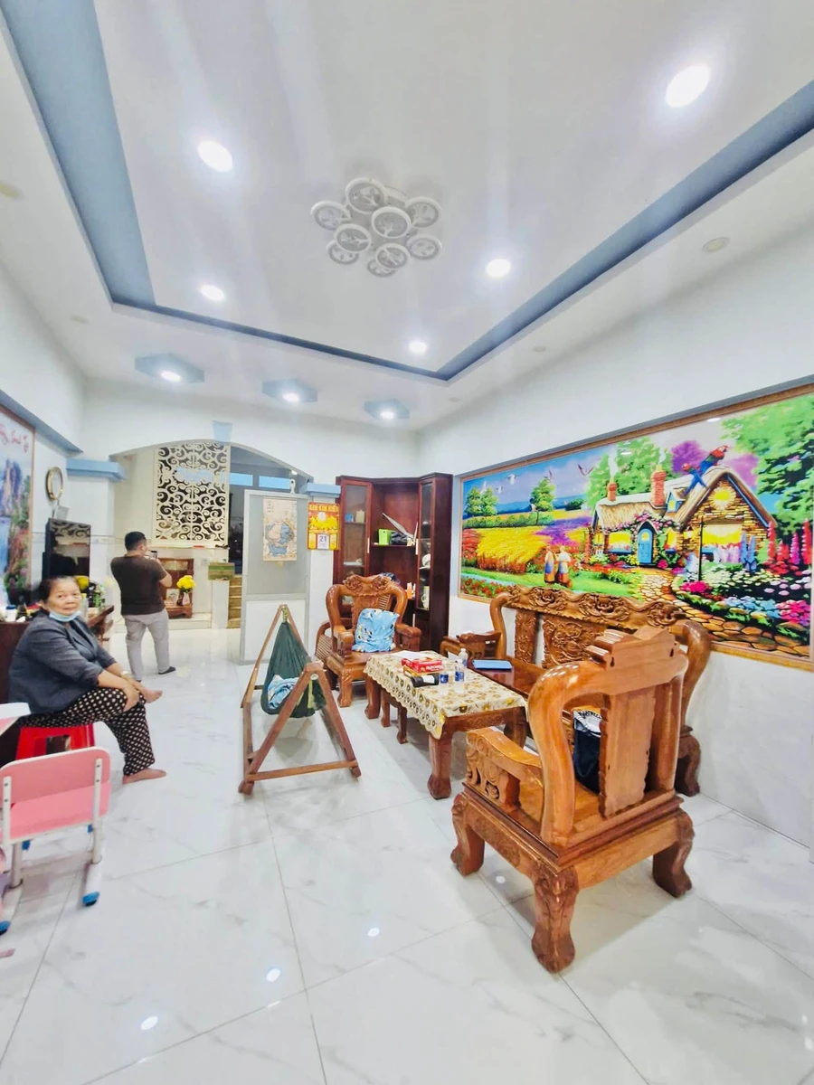 Nhà bán 3 tầng Nguyễn Tuyển, Bình Trưng Tây, 90m², 8,99 tỷ - Ảnh thu nhỏ 2