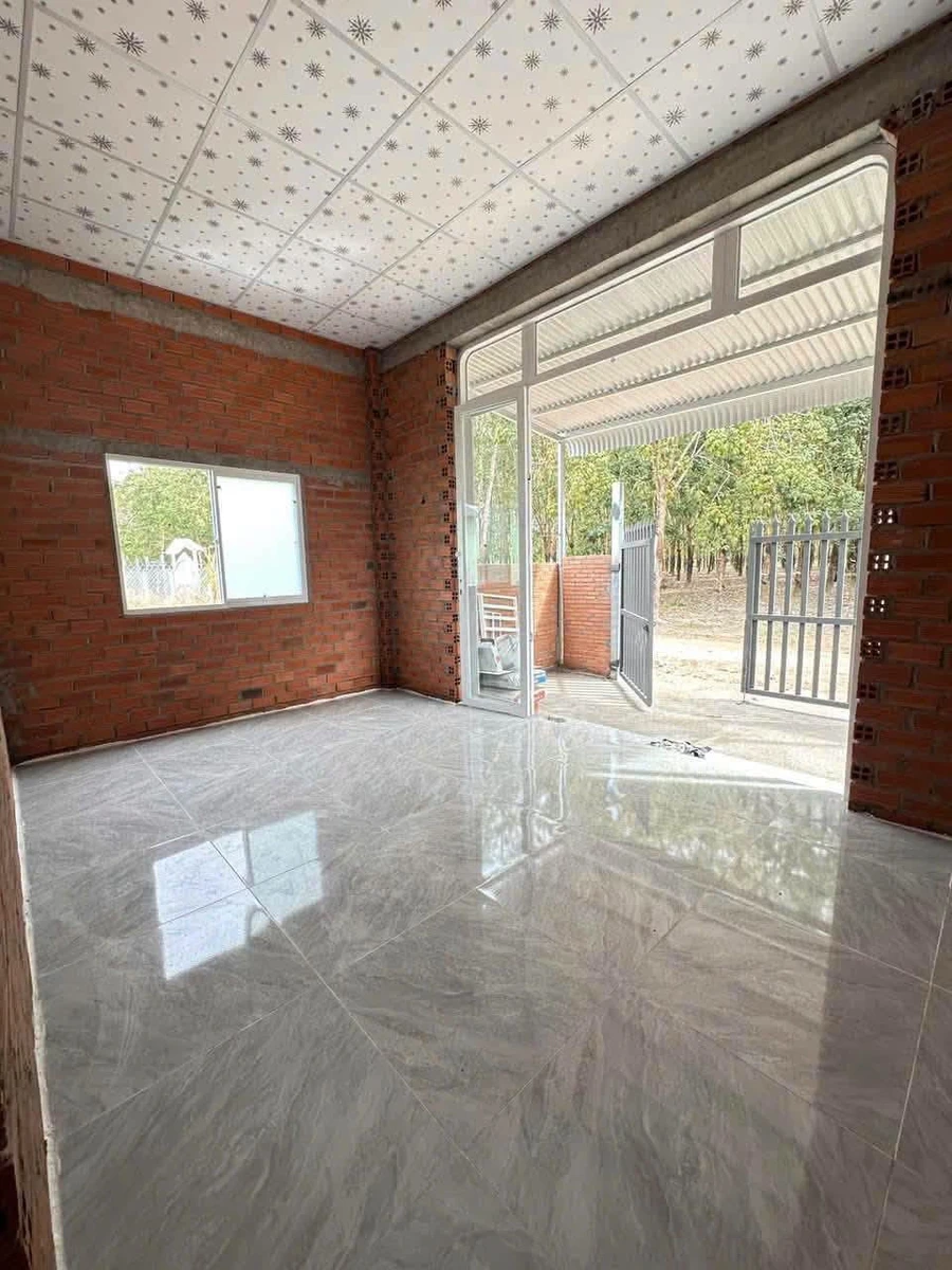 Bán nhà 2 phòng ngủ 100m² giá 399 triệu Tây Ninh - Ảnh thu nhỏ 3