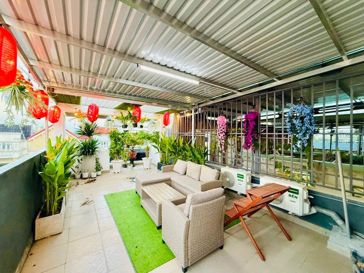 Nhà bán góc 2 mặt đường 60m² full nội thất Quận 3 - Ảnh thu nhỏ 3