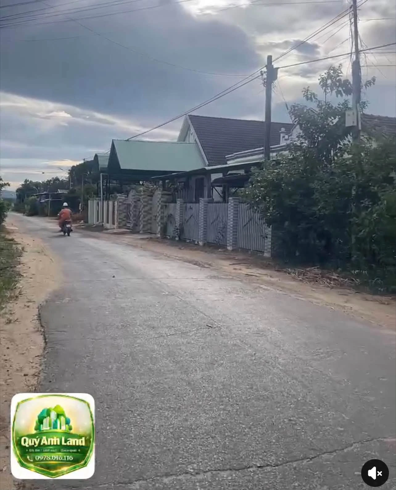 Bán nhà mái thái 3PN tại Sơn Hòa, Đắk Lắk, 260m² - Ảnh 1