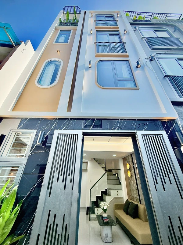 Bán nhà 1 trệt 3 lầu 3PN 4WC full nội thất đường Nguyễn Văn Nghi, Gò Vấp