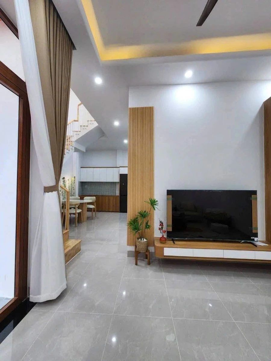Bán nhà 2 tầng 3PN 52m² đường Cần Vương - Ảnh thu nhỏ 2