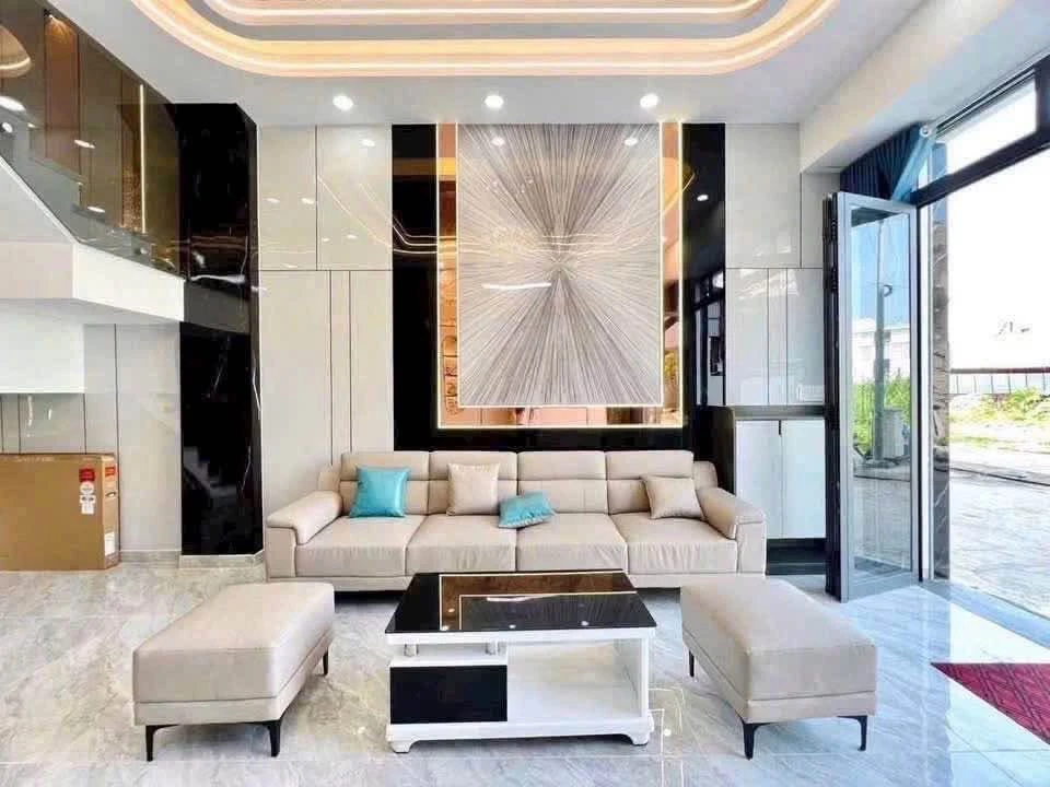Bán nhà phố full nội thất 4x15m, 4PN 5WC, đường Trần Thị Hè, Tân Thới Hiệp, Quận 12 - Ảnh thu nhỏ 3