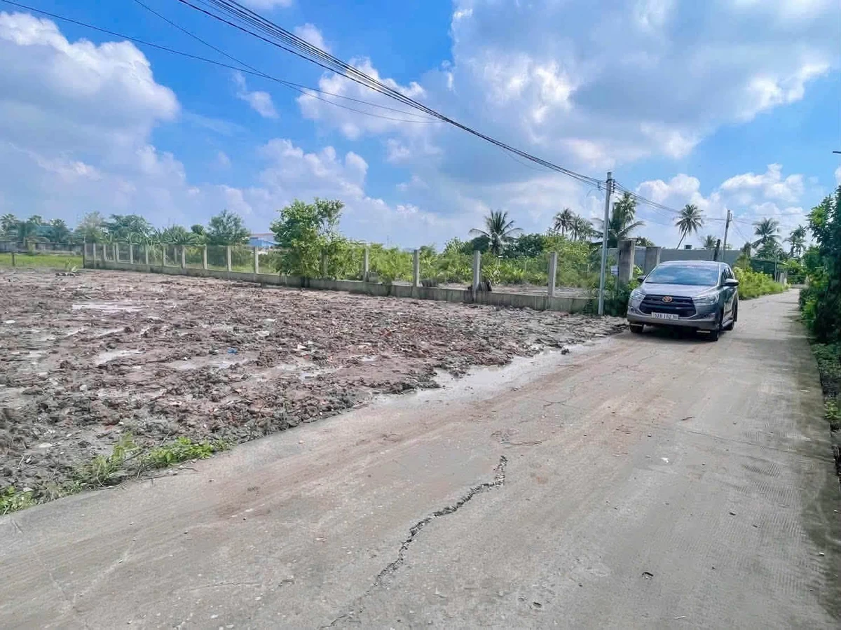 Bán nền thổ cư 148m2 mặt tiền Xóm Bà Vệ, Bến Lức - Ảnh 1