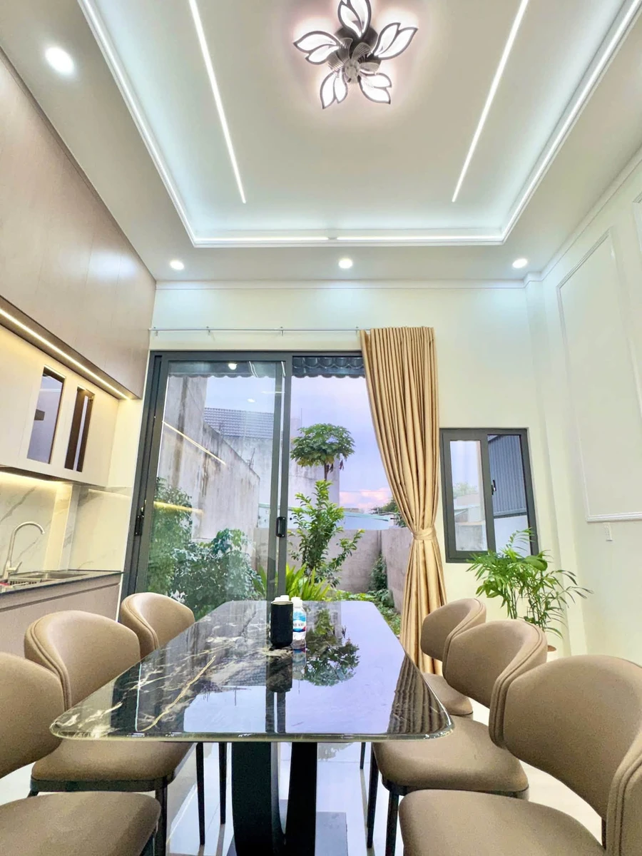 Nhà bán 1 trệt 1 lầu mặt tiền kinh doanh, 135m2, 3PN, Hố Nai - Ảnh thu nhỏ 2