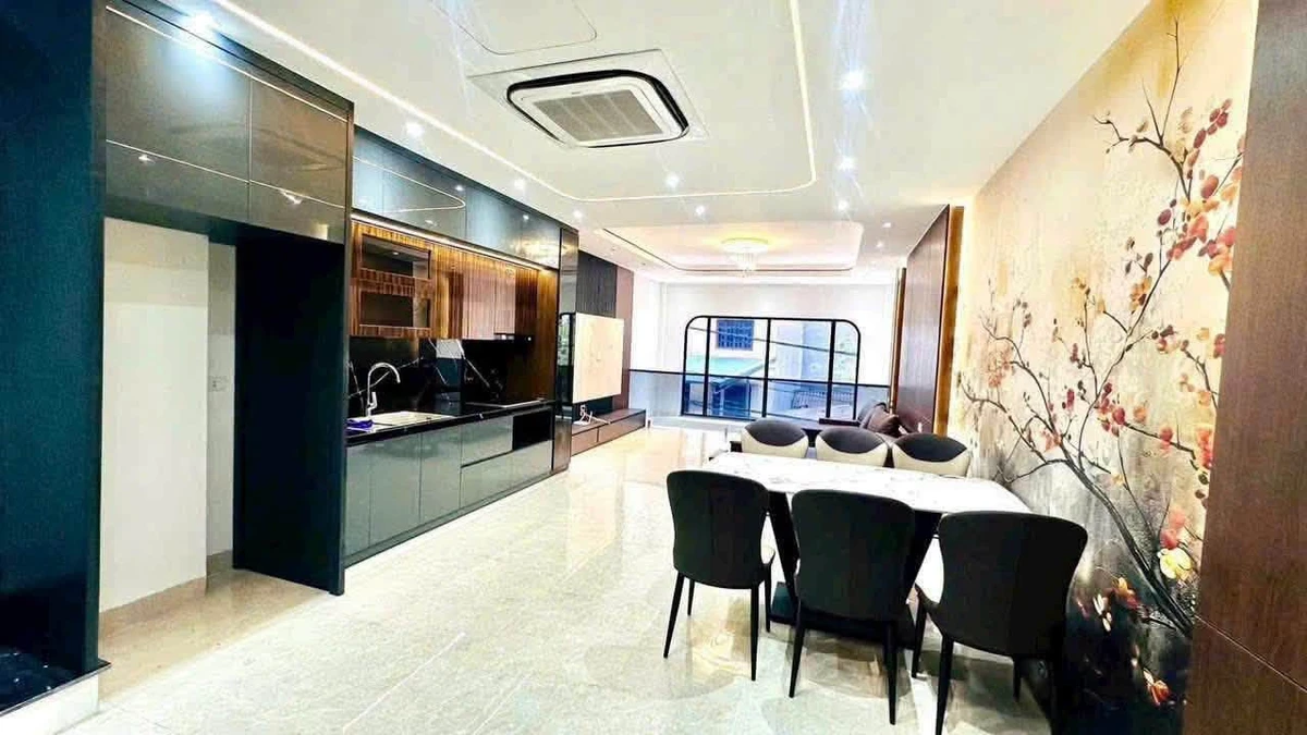 Bán nhà phố đối diện Vinhomes Riverside, 63m2, 6 tầng, 10 tỷ - Ảnh thu nhỏ 3