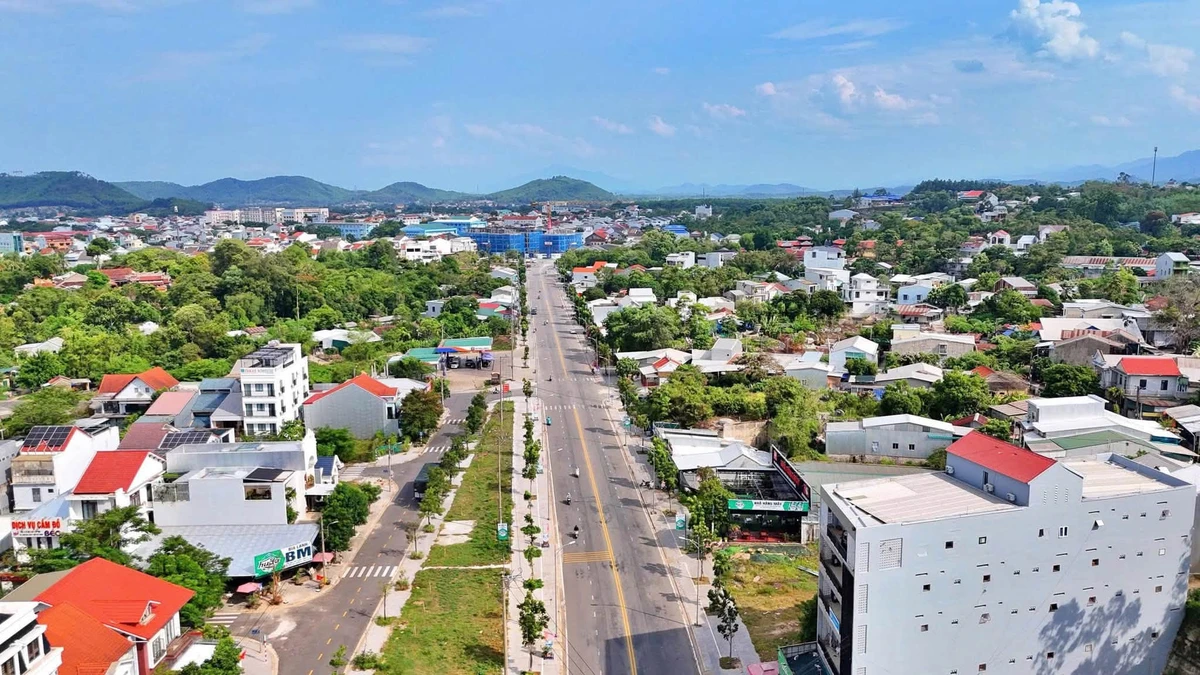 Bán đất mặt tiền Đồng Khởi TP Huế 100m² view công viên - Ảnh thu nhỏ 4