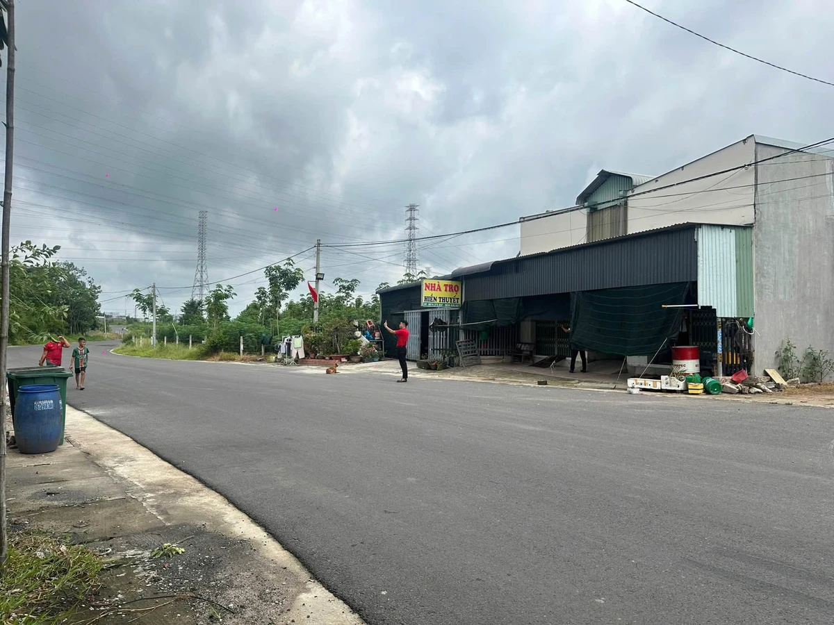 Bán đất 400m² xây trọ, KCN BECAMEX, Bình Dương, 2 tỷ - Ảnh thu nhỏ 2