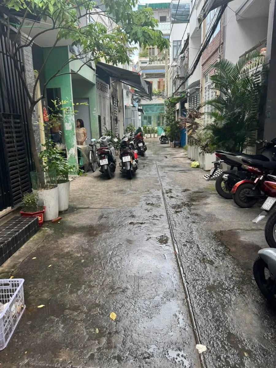Bán nhà hẻm xe hơi Minh Phụng Quận 6, 3 tầng 3PN, 110m2 sử dụng, giá 5,6 tỷ - Ảnh thu nhỏ 4