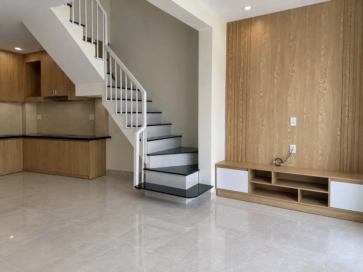 Bán nhà sổ riêng 71.6m², 2PN Đà Lạt 3.75 tỷ - Ảnh thu nhỏ 2