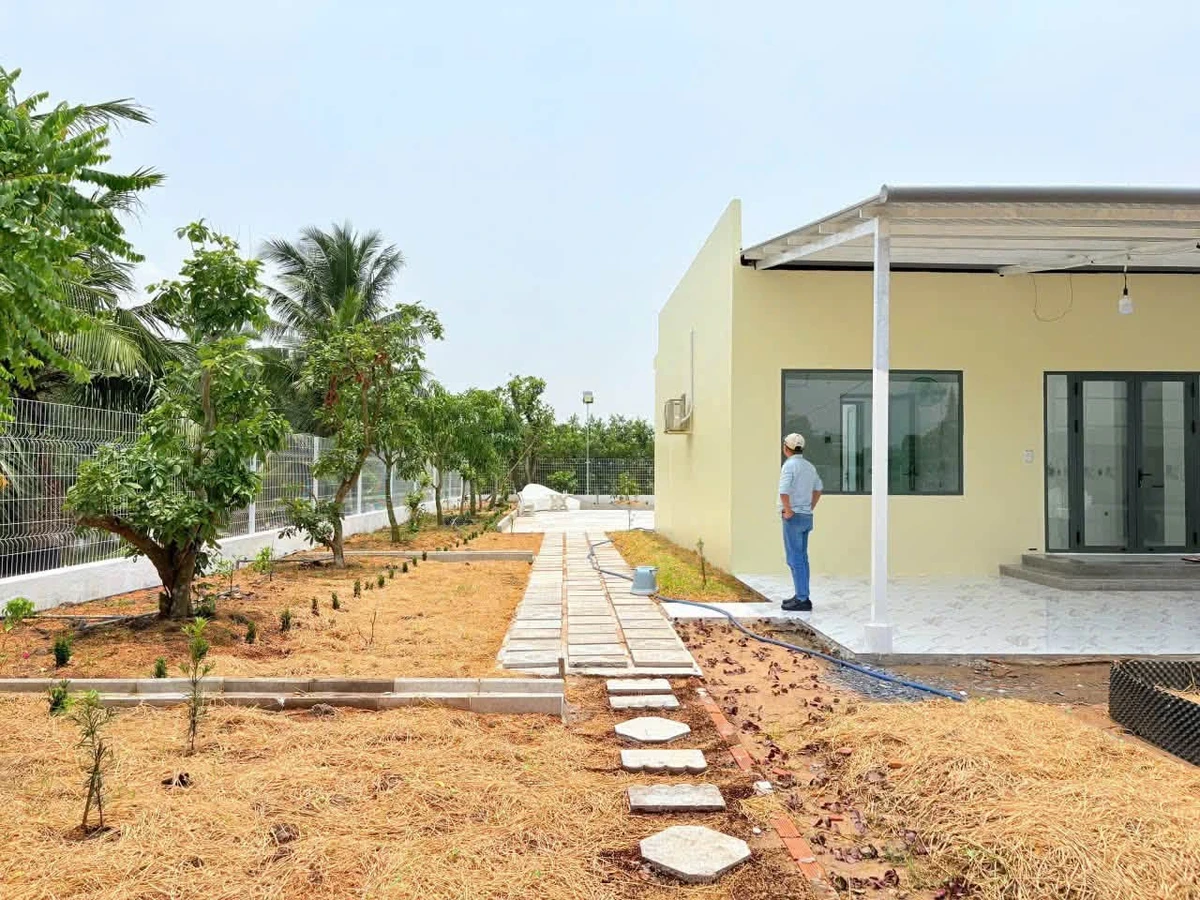 Bán nhà vườn 1068m2 full thổ cư, 3PN, giá 3,5 tỷ tại Nhựt Chánh, Bến Lức, Long An - Ảnh thu nhỏ 3