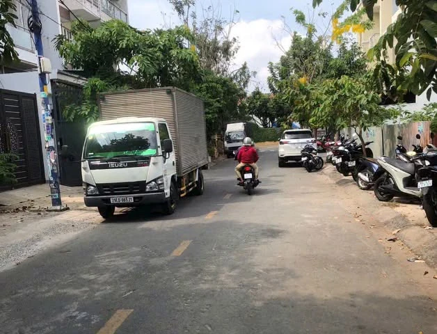 Bán nhà mặt tiền 5x21m, 4PN, Bình Hưng Hoà, Bình Tân - Ảnh 1