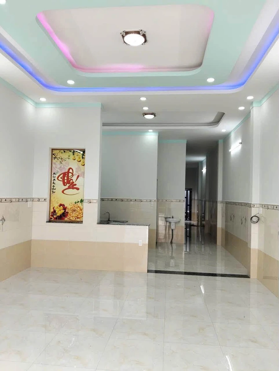 Bán nhà mới hoàn thiện 5x31m, 3 phòng ngủ, sổ riêng, KV4 thị trấn Đức Hòa, Long An - Ảnh thu nhỏ 2