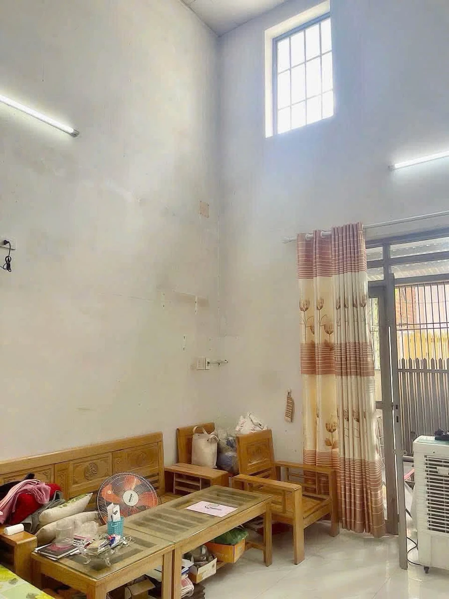 Bán nhà Vĩnh Ngọc Nha Trang, 76.4m², 3PN, 1 tỷ 990 triệu - Ảnh thu nhỏ 2