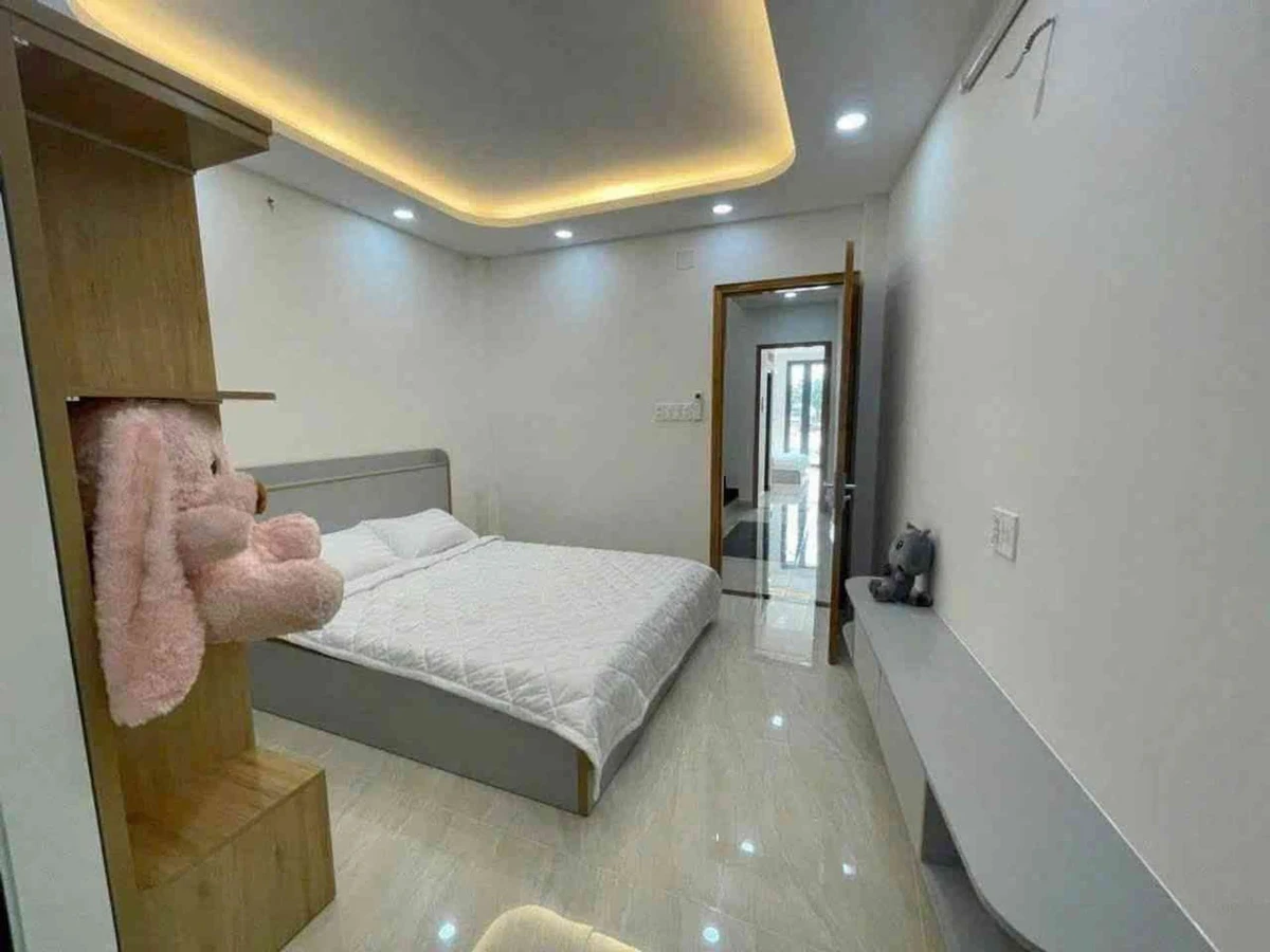Bán nhà 4 tầng nở hậu 3,1-4,9m x 15,3m, 4PN, giá 5,8 tỷ, Đường 28, An Nhơn, Gò Vấp - Ảnh 1