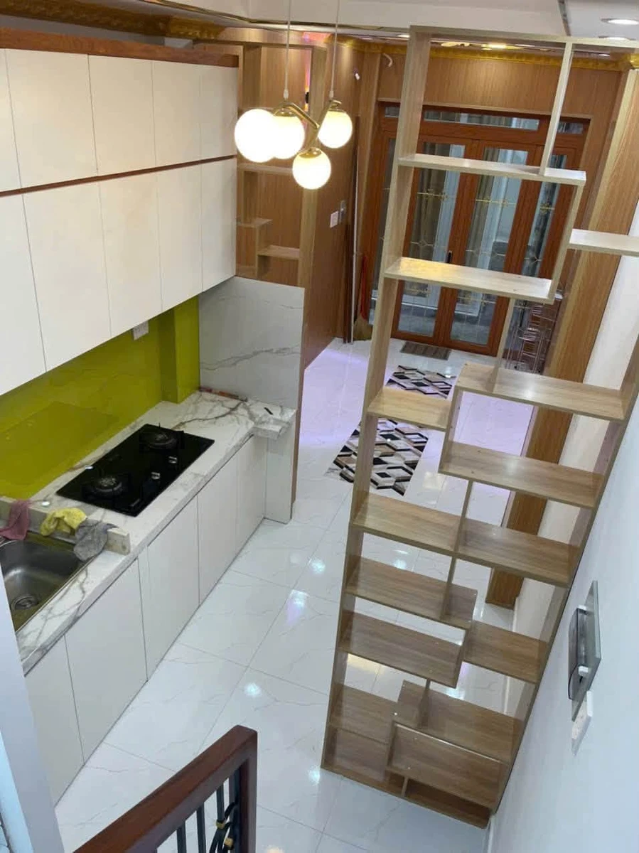 Bán nhà 3 tầng 3PN 3WC 20m² Hồ Bá Kiện, Quận 10 - 3 tỷ 599 - Ảnh thu nhỏ 5