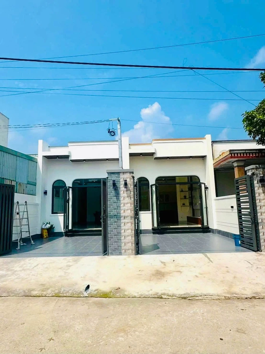 Nhà cấp 4 hiện đại 2PN Tân An Thủ Dầu Một, 99m² - 2.48 tỷ - Ảnh thu nhỏ 2