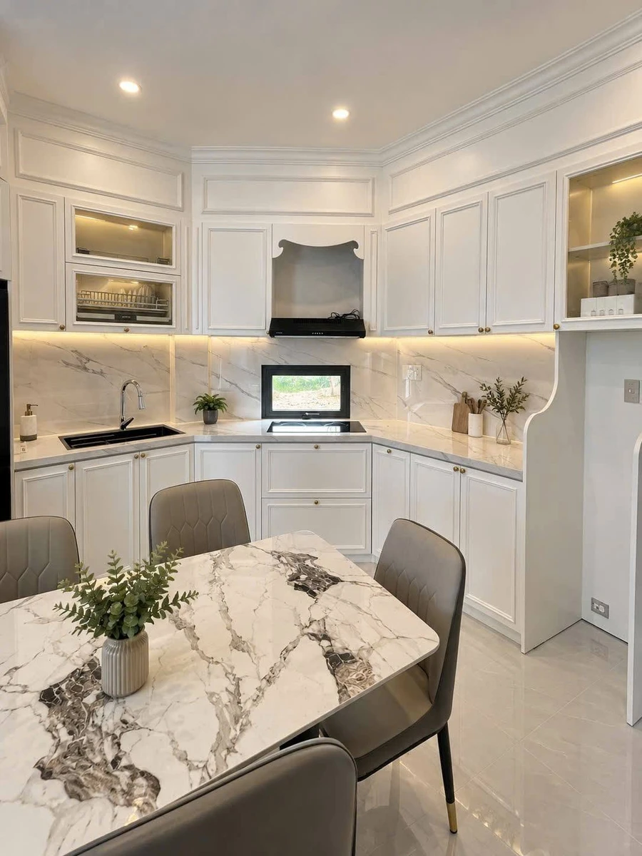 Bán nhà 3 tầng tân cổ điển 100m², full nội thất, đường Lê Ngô Cát, Thủy Xuân, Huế - Ảnh thu nhỏ 5