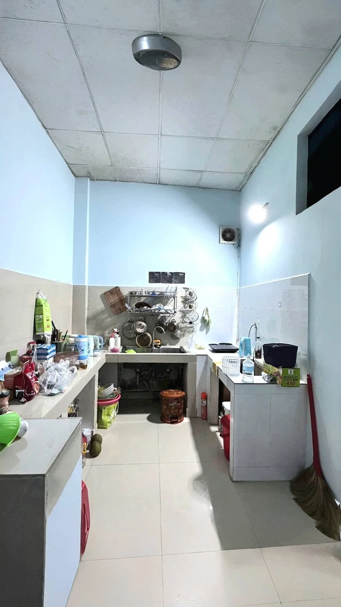 Bán nhà phố Tân Phong, 5m x 15.5m, 2PN, 2.3 tỷ - Ảnh thu nhỏ 3